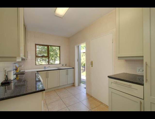 3 BEDROOM PROPERTY TO RENT IN DAINFERN GOLF ESTATE